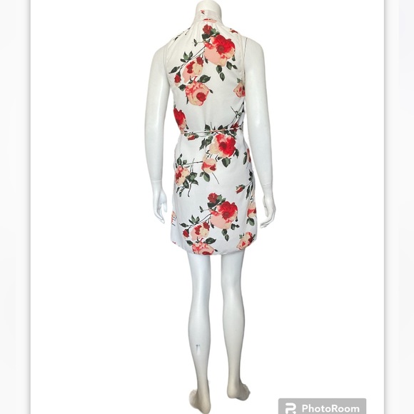 NWOT ARITZIA Size M |XXS White Floral V Neck Wait Strap Mid Dress - Picture 6 of 15